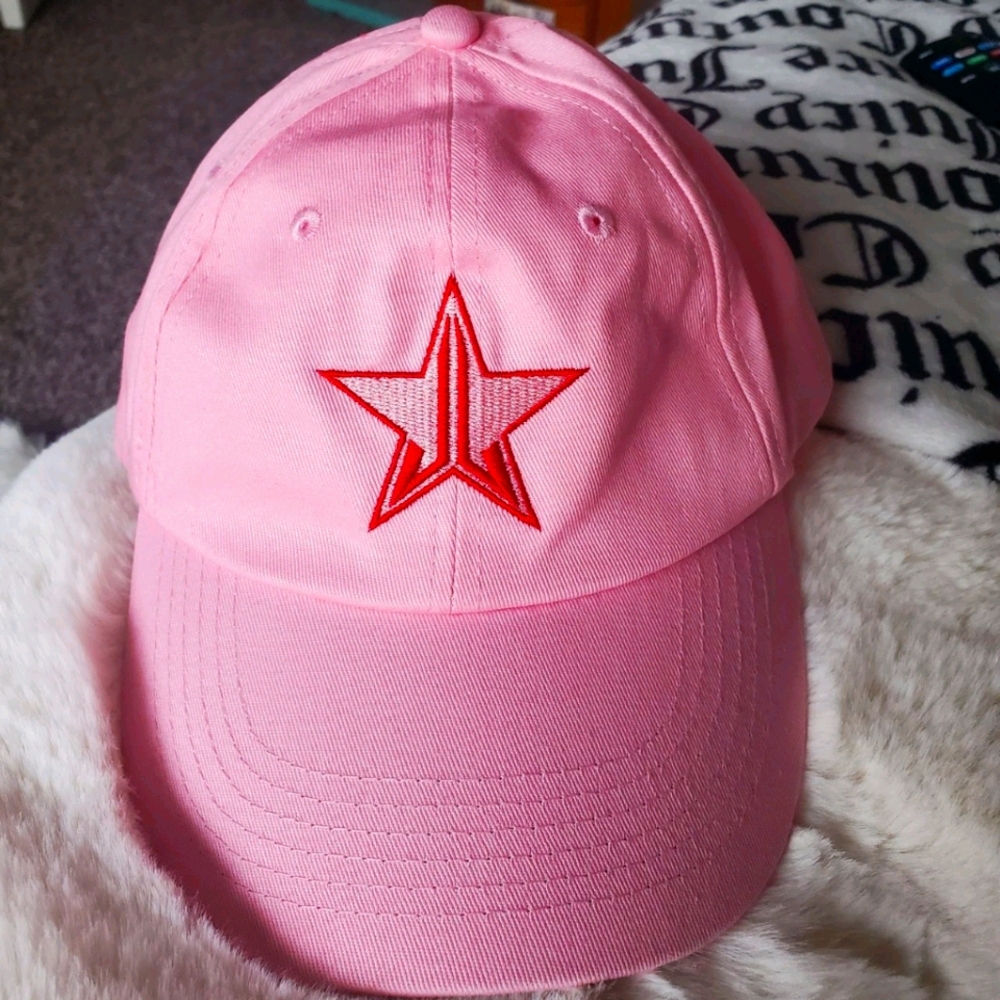 Jeffree Star Valentines Day 2020 Mystery Box hat